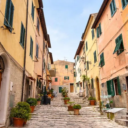 Piazzetta Pagliai - Elba Affitti *