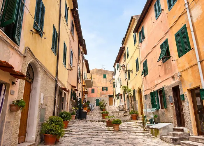 Piazzetta Pagliai - Elba Affitti *