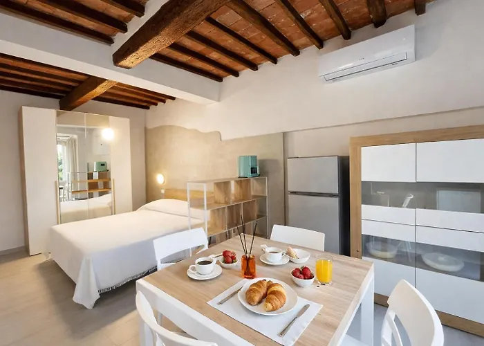 Piazzetta Pagliai - Elba Affitti *